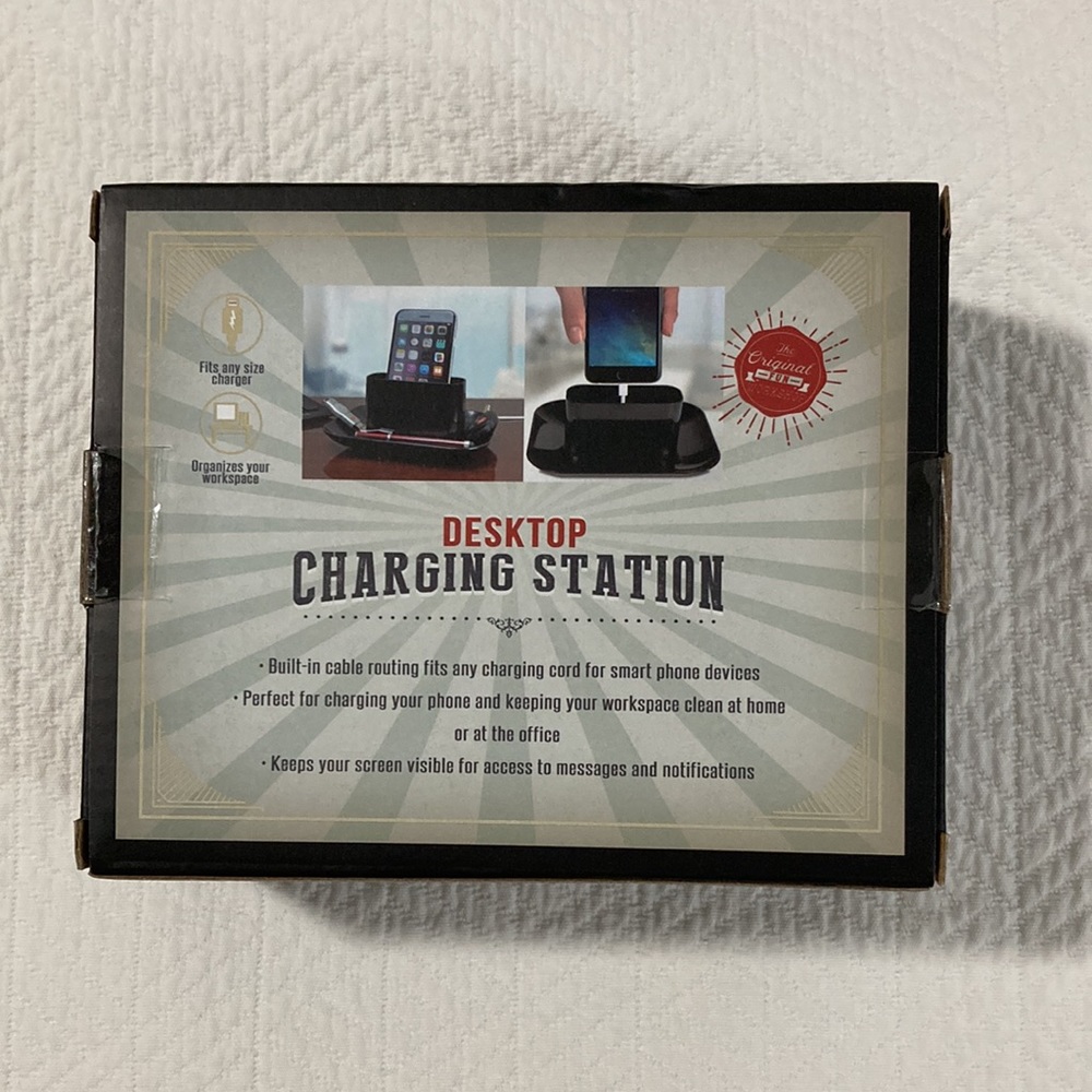 Charging station - Picture 2 of 2